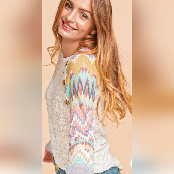 Plus Women's Slub Rib Ethnic Pattern Thermal Button Top - Picture 3 of 3